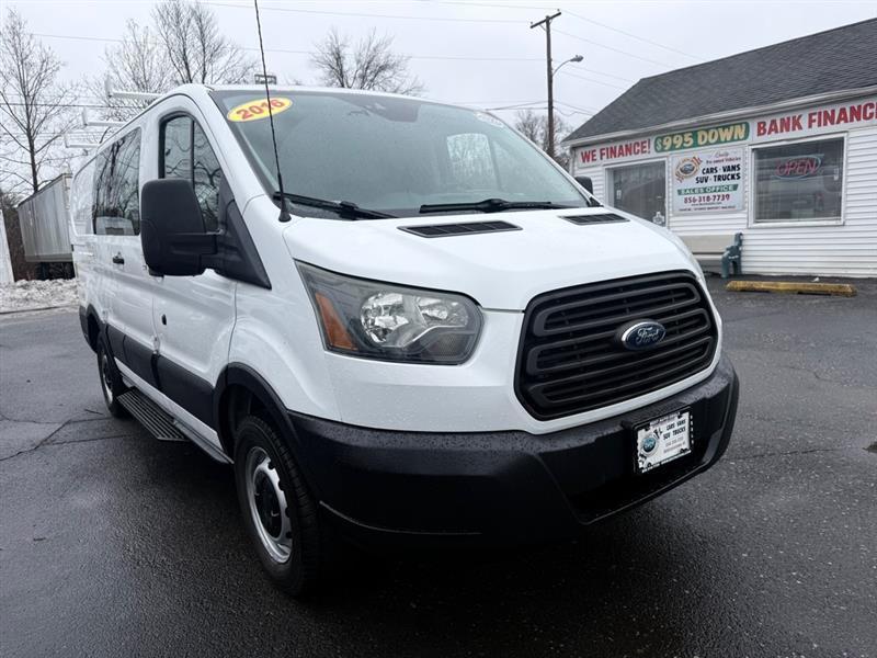 Ford Transit 250 Van Low Roof 60/40 Pass.130-in. WB 2016