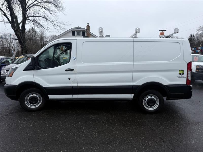 Ford Transit 250 Van Low Roof 60/40 Pass.130-in. WB 2016