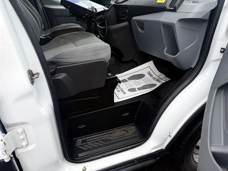 Ford Transit 250 Van Low Roof 60/40 Pass.130-in. WB 2016