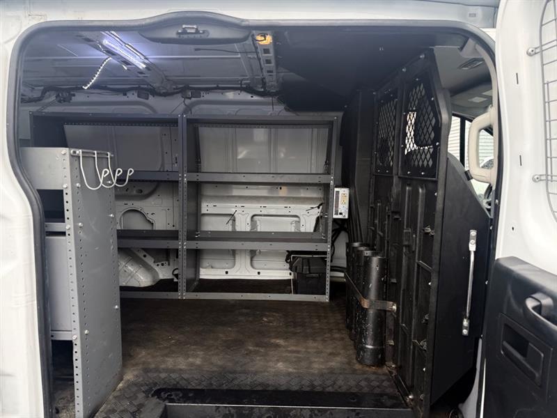 Ford Transit 250 Van Low Roof 60/40 Pass.130-in. WB 2016