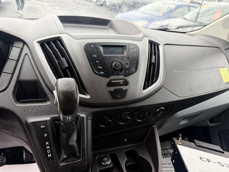 Ford Transit 250 Van Low Roof 60/40 Pass.130-in. WB 2016