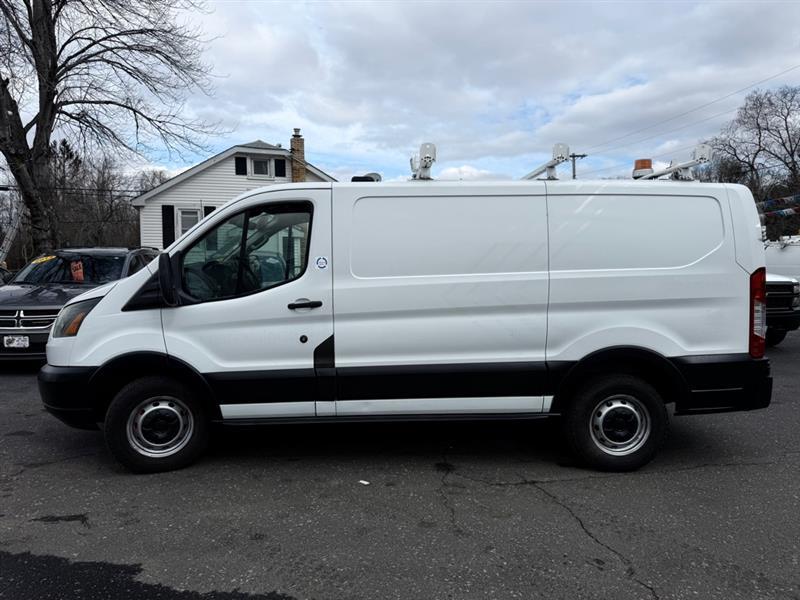 Ford Transit 250 Van Low Roof 60/40 Pass.130-in. WB 2015