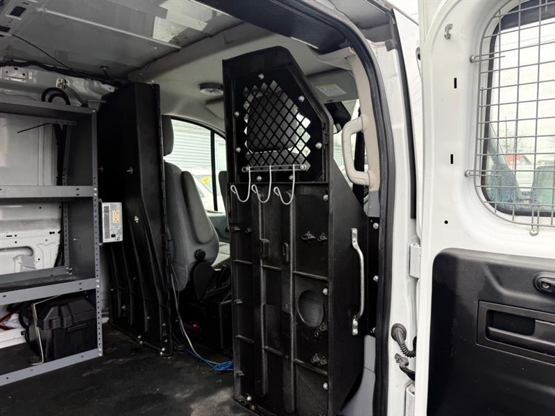 Ford Transit 250 Van Low Roof 60/40 Pass.130-in. WB 2015