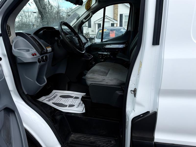 Ford Transit 250 Van Low Roof 60/40 Pass.130-in. WB 2015