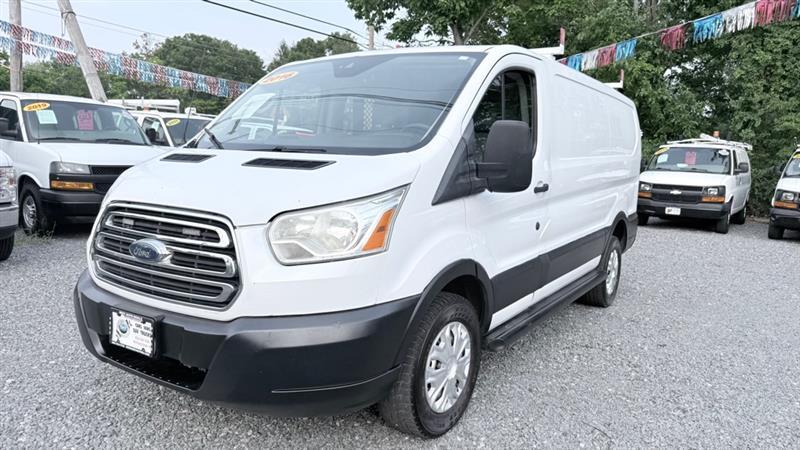 Ford Transit 250 Van Low Roof 60/40 Pass.130-in. WB 2016