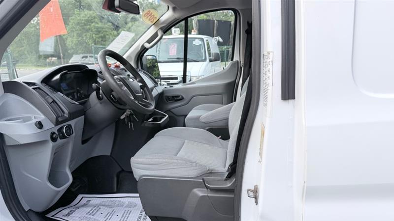 Ford Transit 250 Van Low Roof 60/40 Pass.130-in. WB 2016