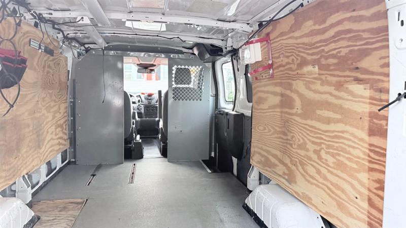 Ford Transit 250 Van Low Roof 60/40 Pass.130-in. WB 2016