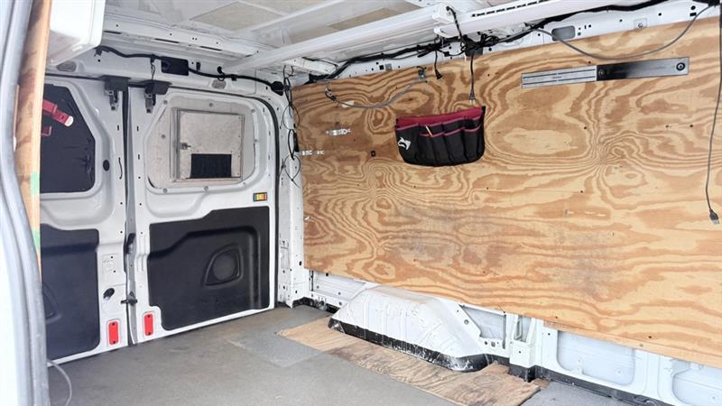 Ford Transit 250 Van Low Roof 60/40 Pass.130-in. WB 2016
