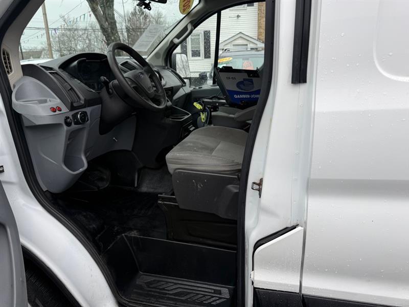 Ford Transit 250 Van Low Roof 60/40 Pass.130-in. WB 2016