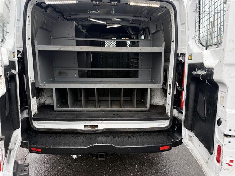 Ford Transit 250 Van Low Roof 60/40 Pass.130-in. WB 2016