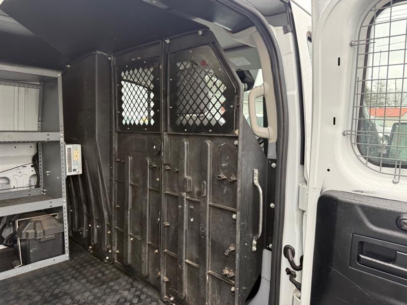 Ford Transit 250 Van Low Roof 60/40 Pass.130-in. WB 2016