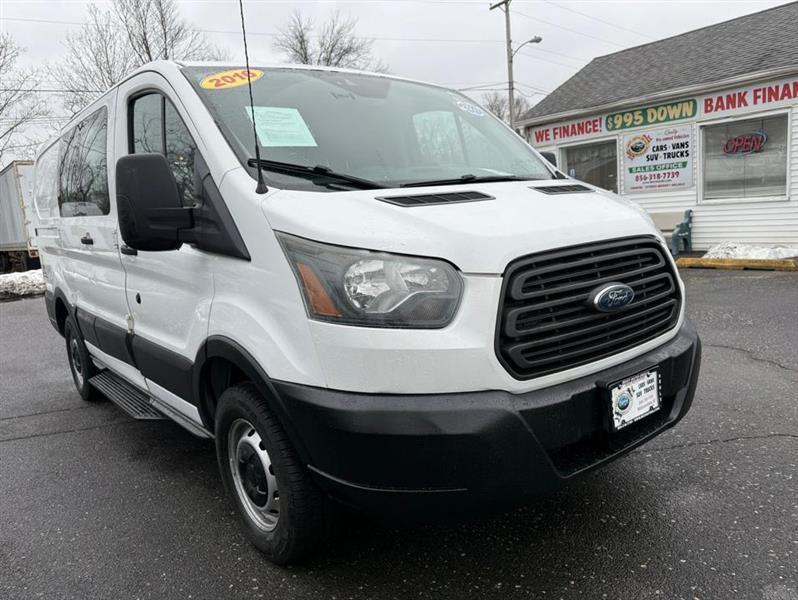 Ford Transit 250 Van Low Roof 60/40 Pass.130-in. WB 2016