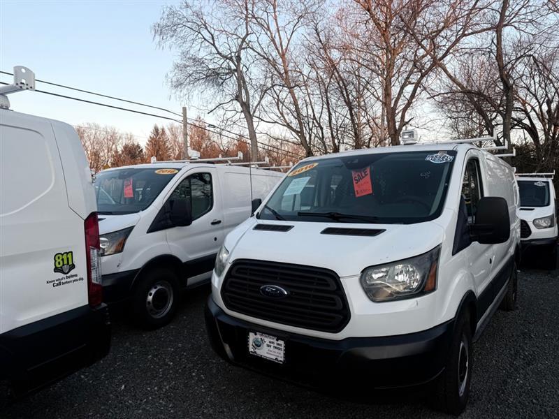 Ford Transit 250 Van Low Roof 60/40 Pass.130-in. WB 2016