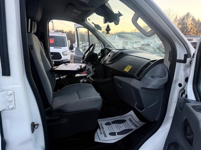 Ford Transit 250 Van Low Roof 60/40 Pass.130-in. WB 2016