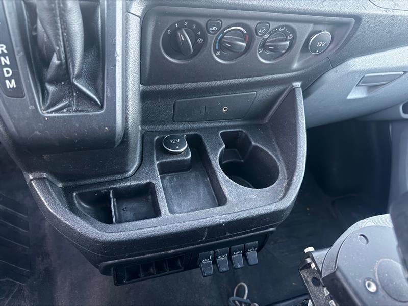 Ford Transit 250 Van Low Roof 60/40 Pass.130-in. WB 2016