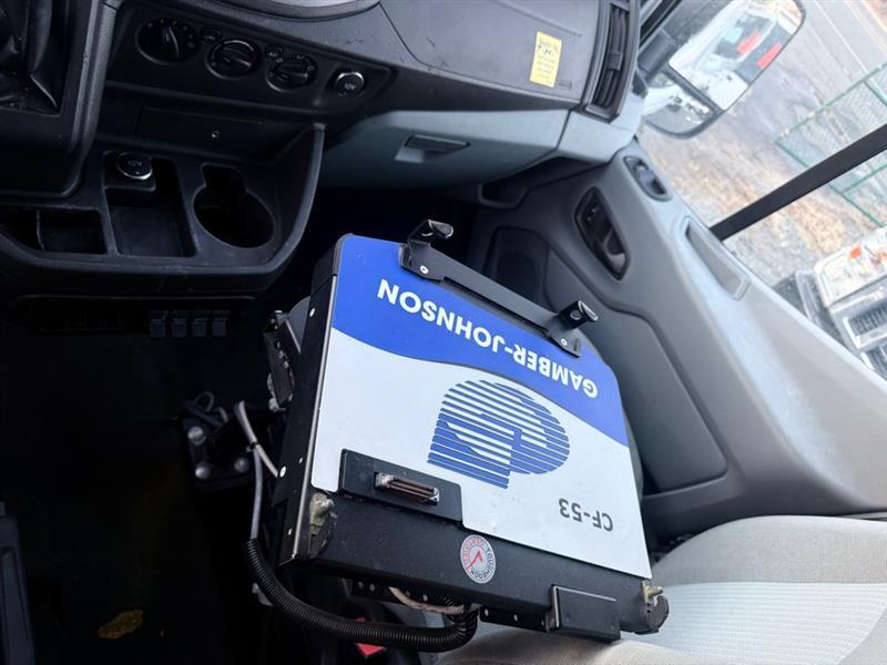 Ford Transit 250 Van Low Roof 60/40 Pass.130-in. WB 2016