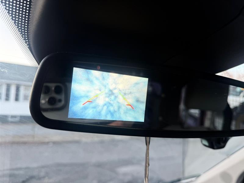 Ford Transit 250 Van Low Roof 60/40 Pass.130-in. WB 2016