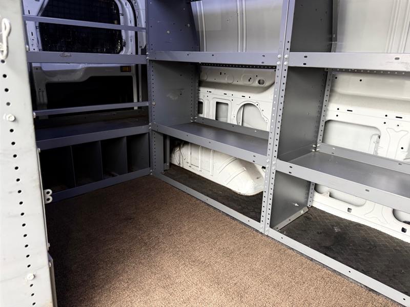 Ford Transit 250 Van Low Roof 60/40 Pass.130-in. WB 2016