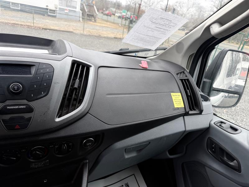 Ford Transit 250 Van Low Roof 60/40 Pass.130-in. WB 2016