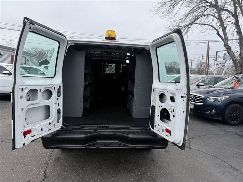 Ford Econoline E-250 2014