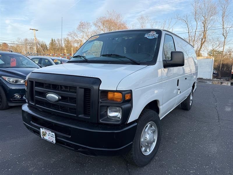 Ford Econoline E-250 2014