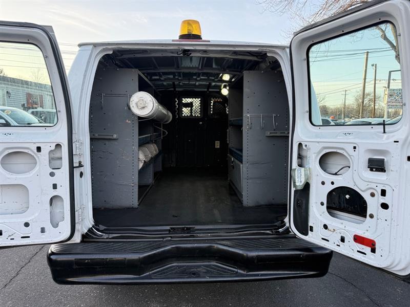 Ford Econoline E-250 2014
