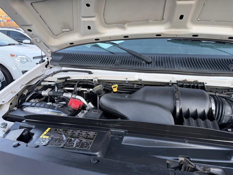 Ford Econoline E-250 2014