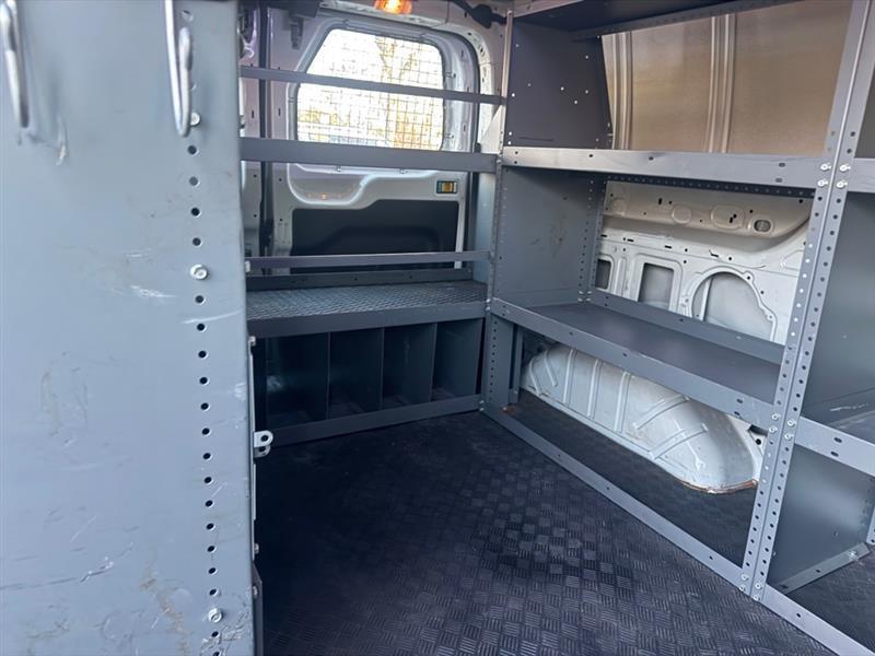 Ford Transit 250 Van Low Roof 60/40 Pass.130-in. WB 2016