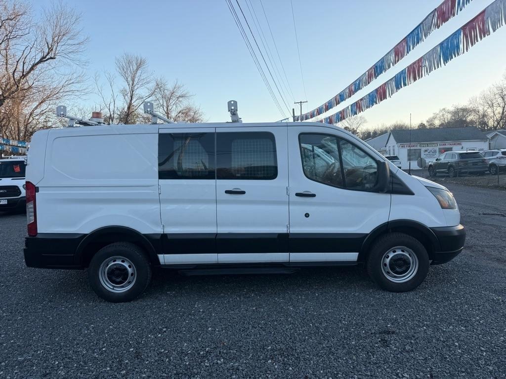 Ford Transit T-250 130" Low Rf 9000 GVWR Swing-Out RH Dr 2016