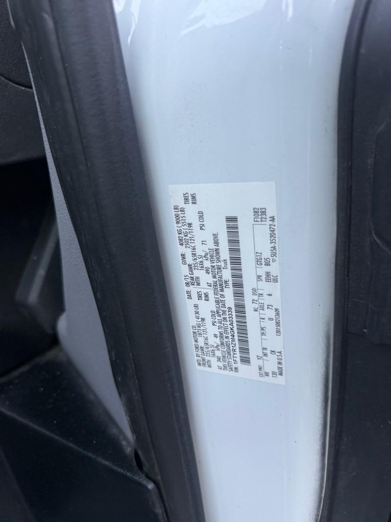 Ford Transit T-250 130" Low Rf 9000 GVWR Swing-Out RH Dr 2016