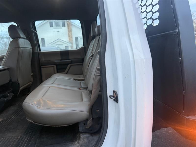 Ford F-450 SD Crew Cab DRW 2WD 2018