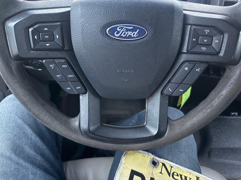 Ford F-450 SD Crew Cab DRW 2WD 2018