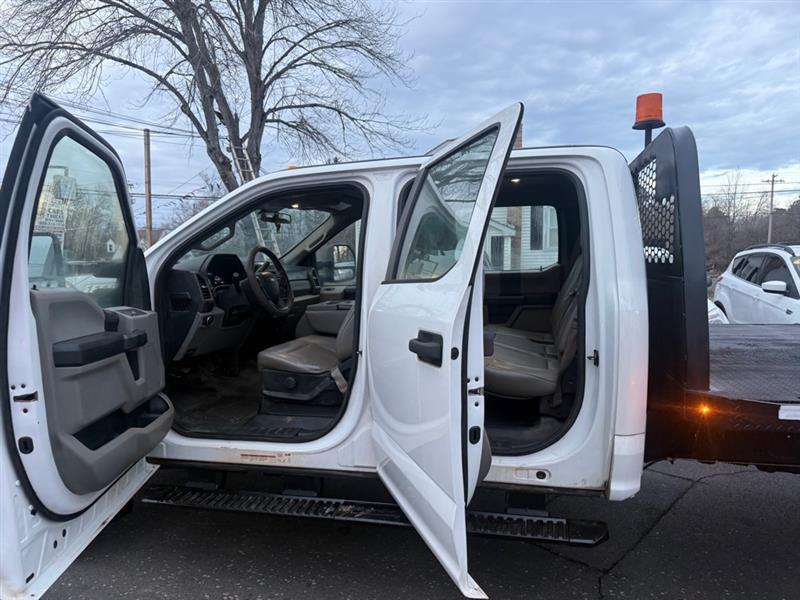 Ford F-450 SD Crew Cab DRW 2WD 2018