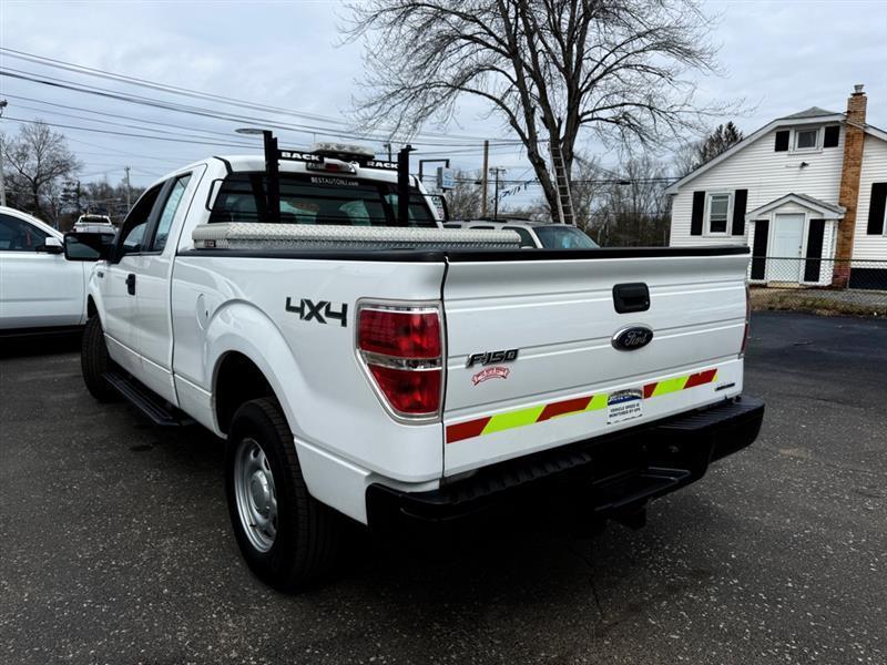 Ford F-150 XL SuperCab 8-ft. Bed 4WD 2014