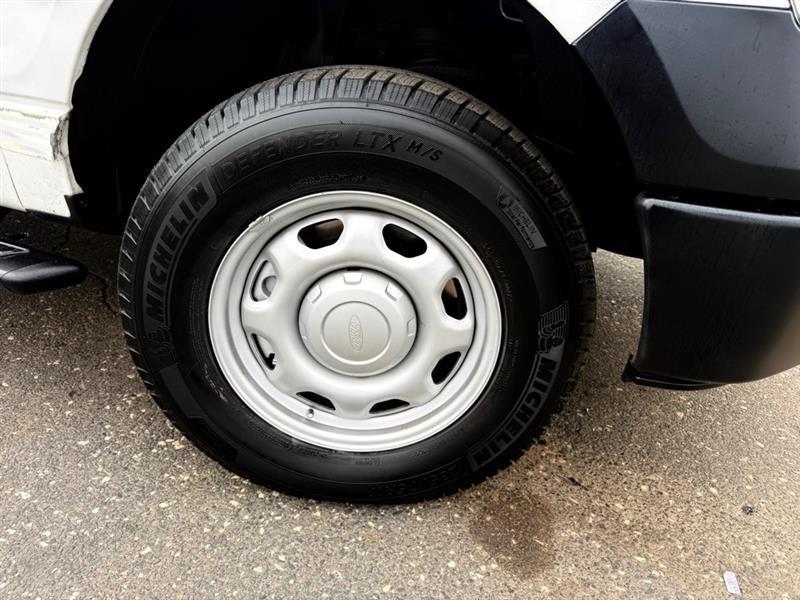 Ford F-150 XL SuperCab 8-ft. Bed 4WD 2014