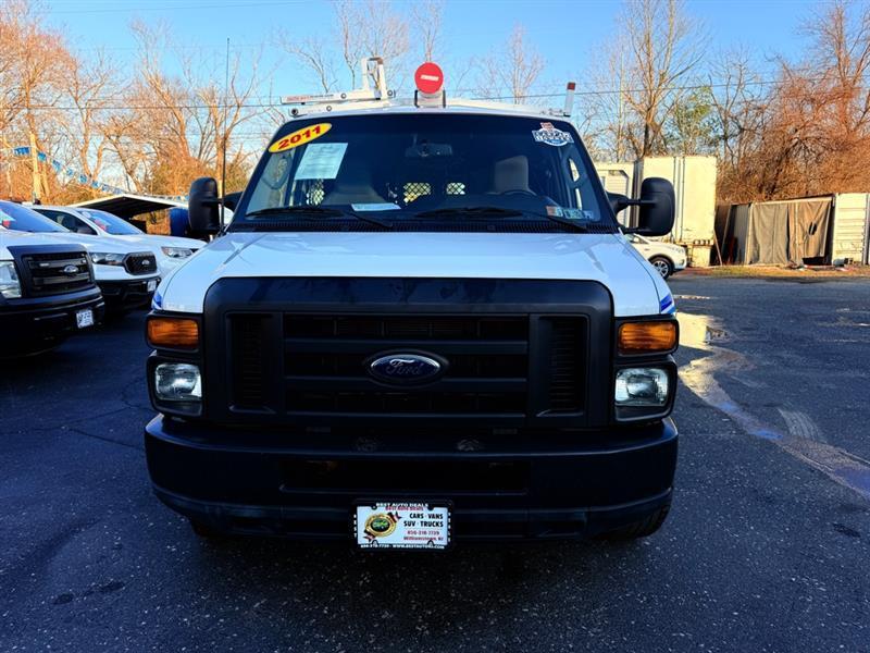 Ford Econoline E-250 2011