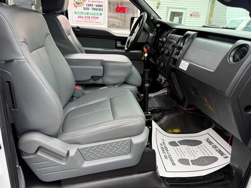 Ford F-150 XL SuperCab 8-ft. Bed 4WD 2013