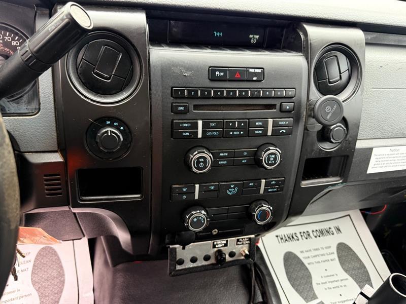 Ford F-150 XL SuperCab 8-ft. Bed 4WD 2013