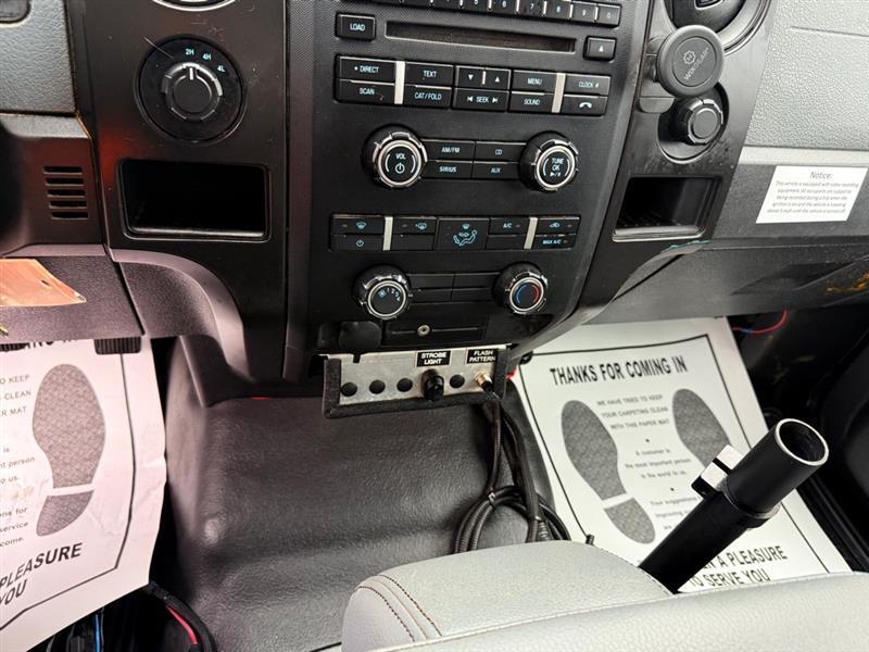 Ford F-150 XL SuperCab 8-ft. Bed 4WD 2013