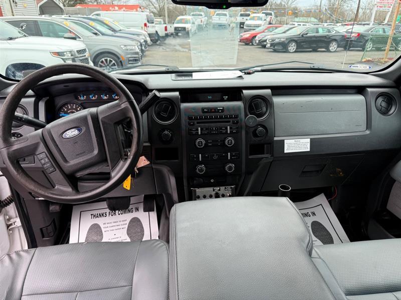 Ford F-150 XL SuperCab 8-ft. Bed 4WD 2013