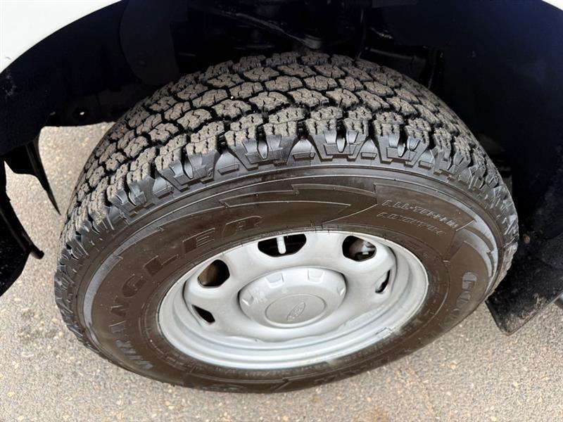 Ford F-150 XL SuperCab 8-ft. Bed 4WD 2013