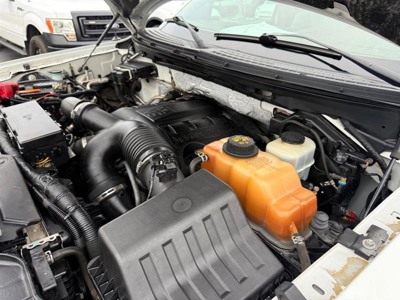 Ford F-150 XL SuperCab 8-ft. Bed 4WD 2013