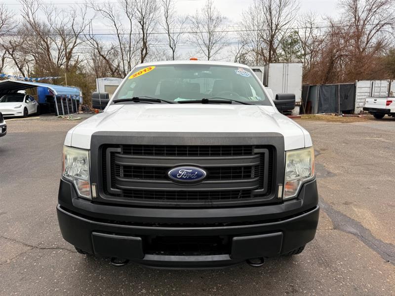 Ford F-150 XL SuperCab 8-ft. Bed 4WD 2013