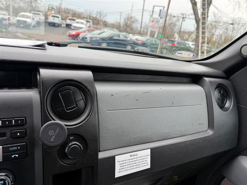 Ford F-150 XL SuperCab 8-ft. Bed 4WD 2013