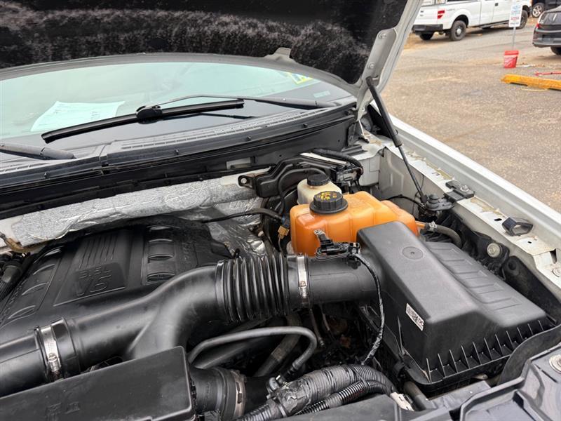 Ford F-150 XL SuperCab 8-ft. Bed 4WD 2013