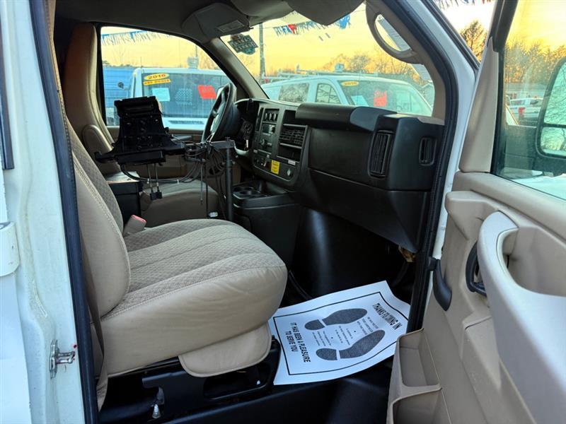 Chevrolet Express 2500 Cargo 2011