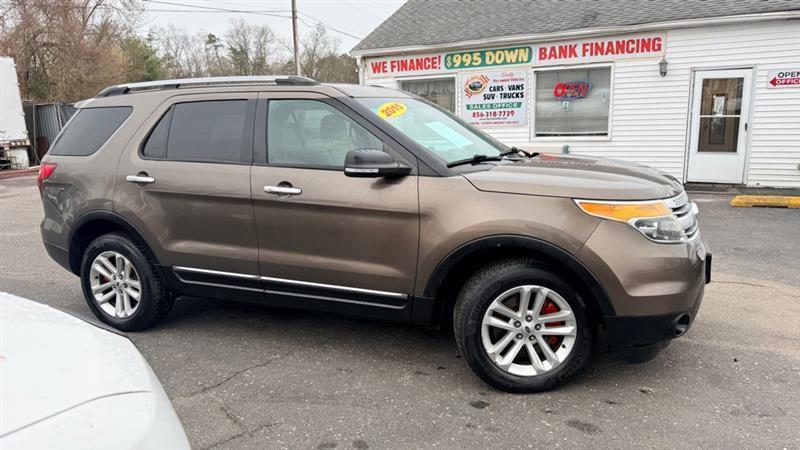 Ford Explorer XLT 4WD 2015