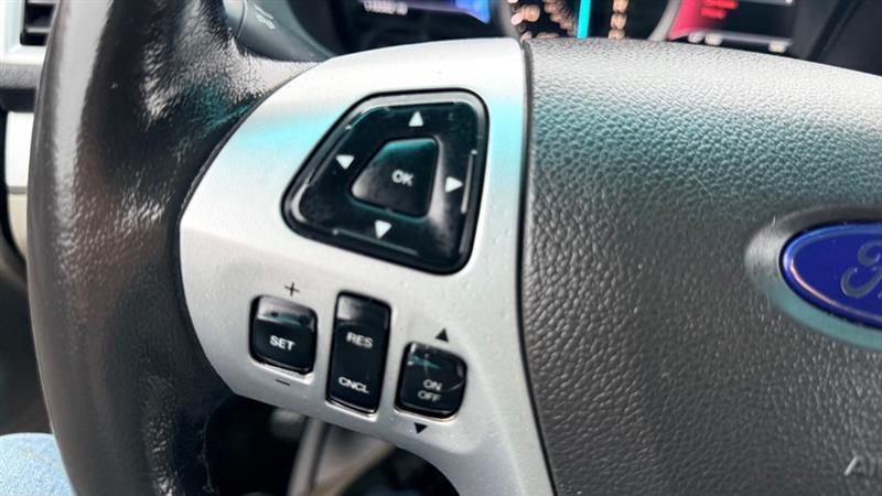 Ford Explorer XLT 4WD 2015