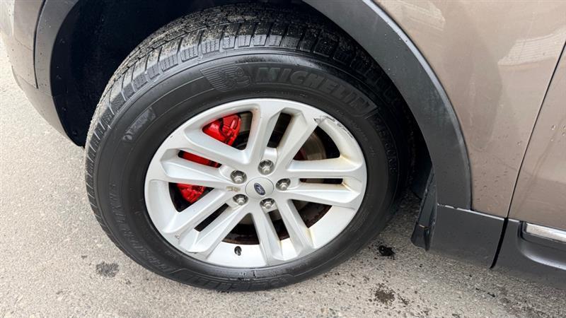 Ford Explorer XLT 4WD 2015