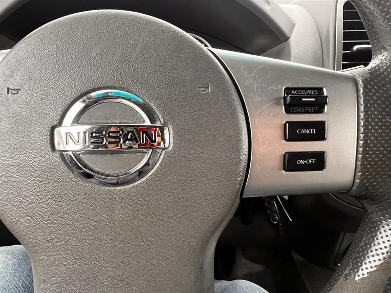 Nissan Frontier S Crew Cab 4WD 2013